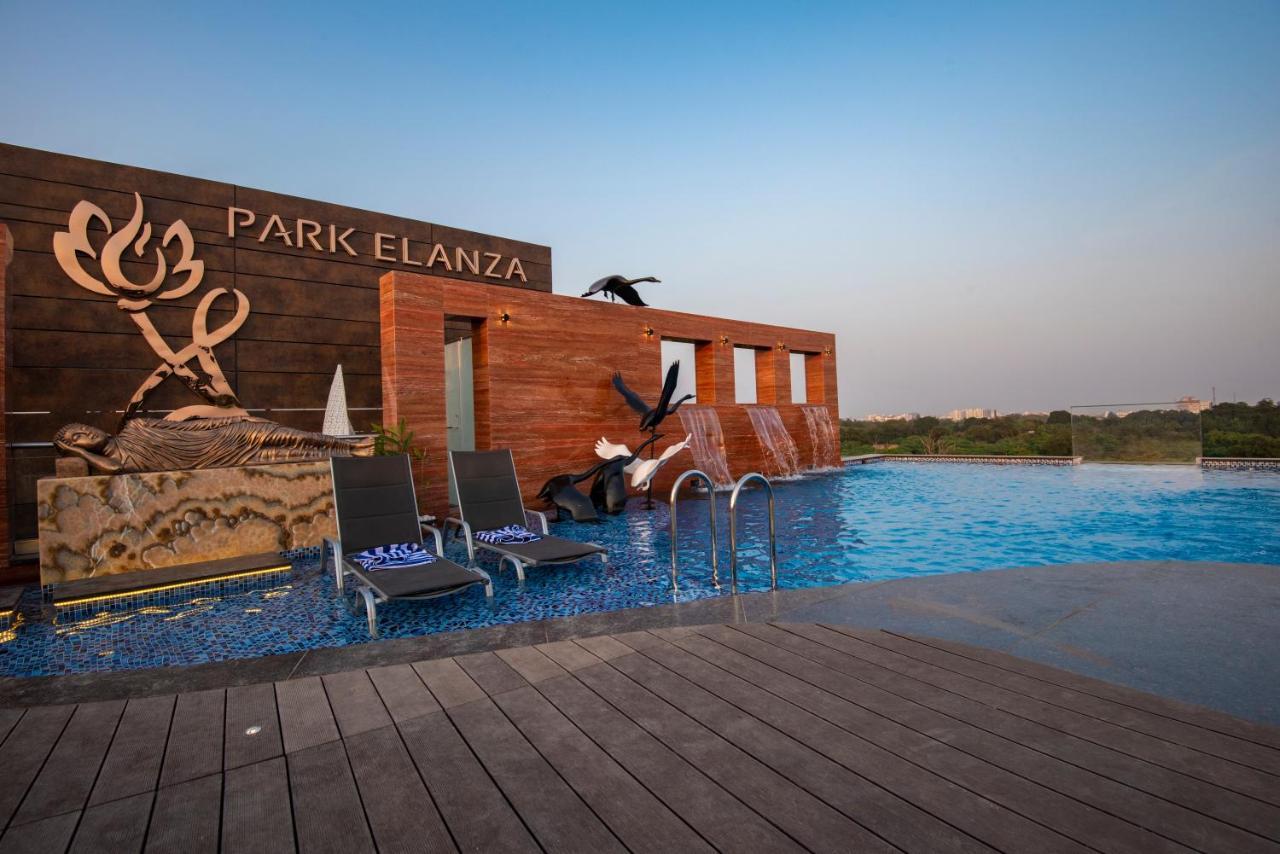 Hotel Park Elanza Coimbatore Exteriör bild