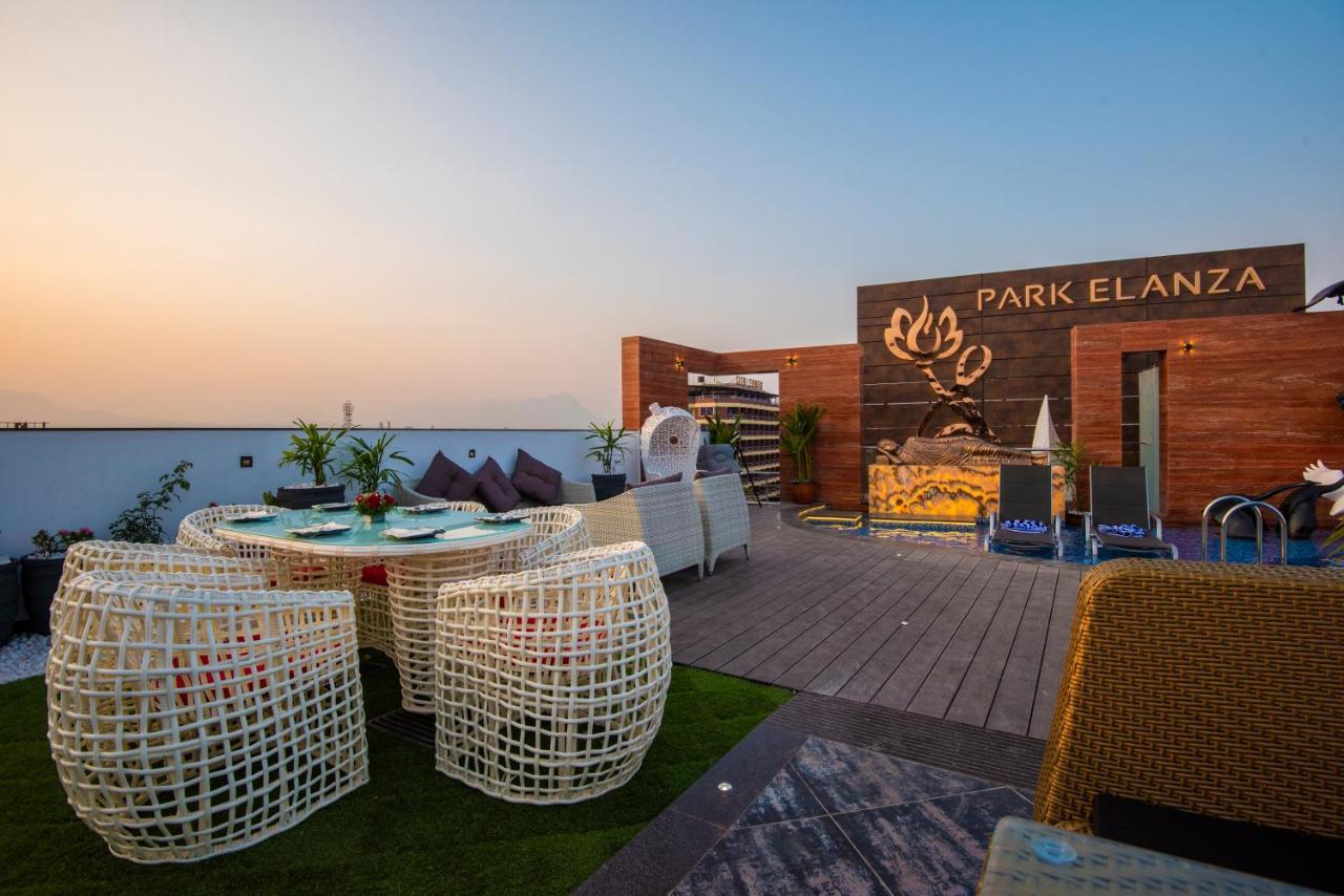 Hotel Park Elanza Coimbatore Exteriör bild
