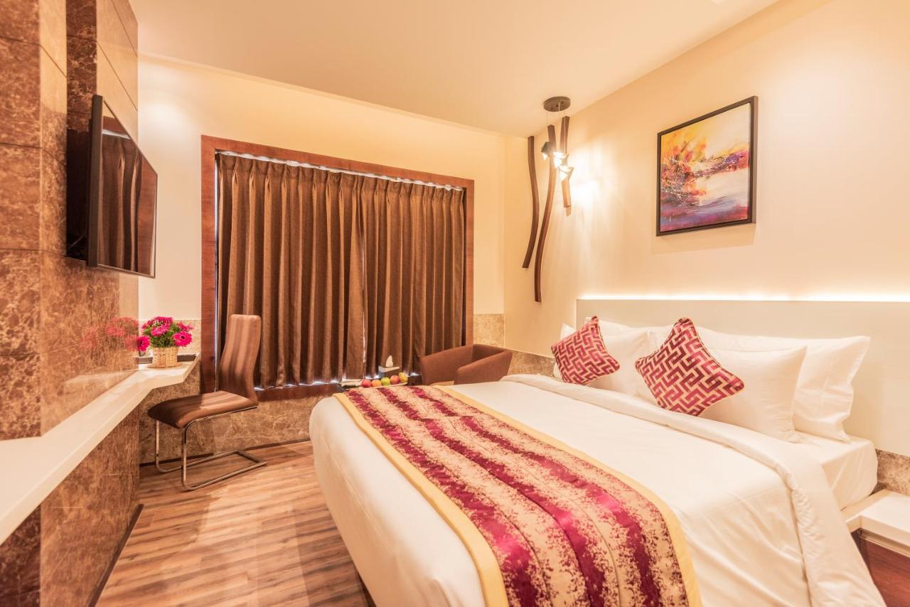Hotel Park Elanza Coimbatore Exteriör bild